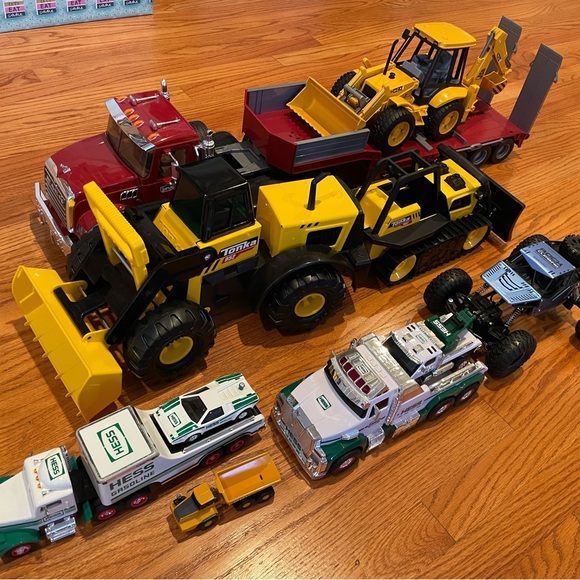 Bundle of trucks - Bruder, Tonka, Hess - Picture 6 of 16